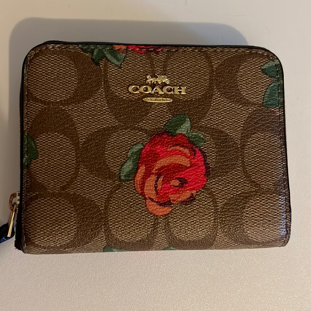Coach zipper wallet